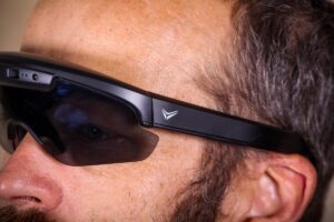 Everysight Raptor glasses – side detail.jpg