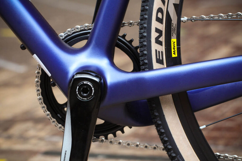 forme_monsal_-_bottom_bracket.jpg