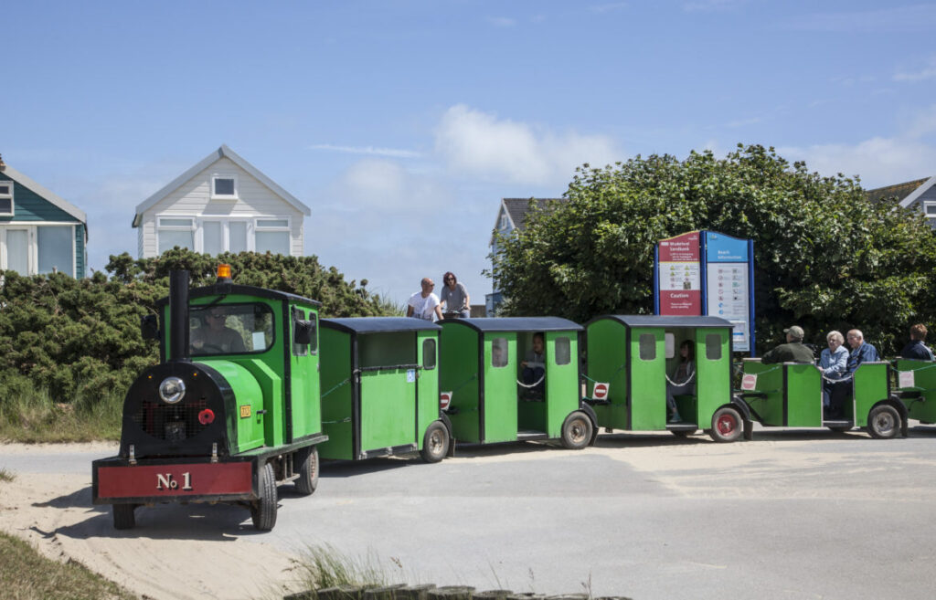 hengistbury-head-2016-06-21-1841-elise-price-19-1170×751