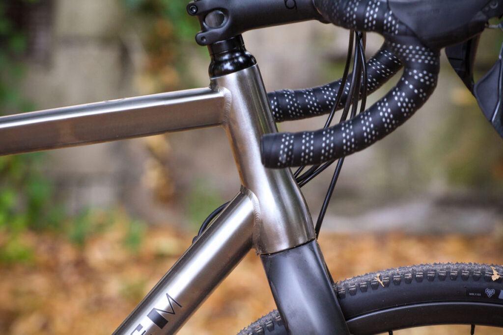 j_guillem_atalaya_-_head_tube.jpg