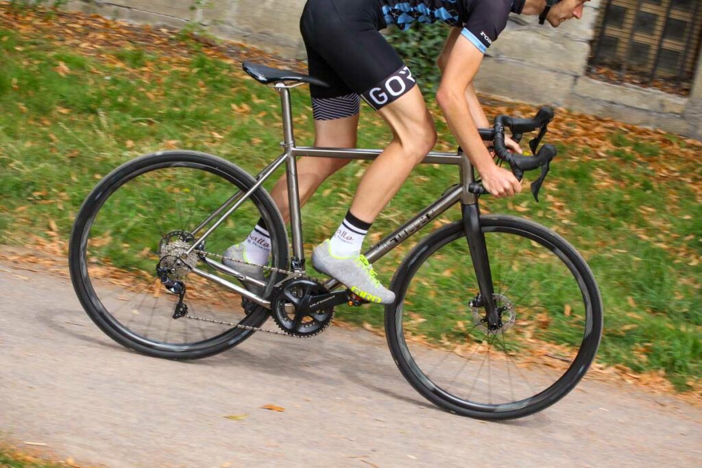j_guillem_atalaya_-_riding_3.jpg