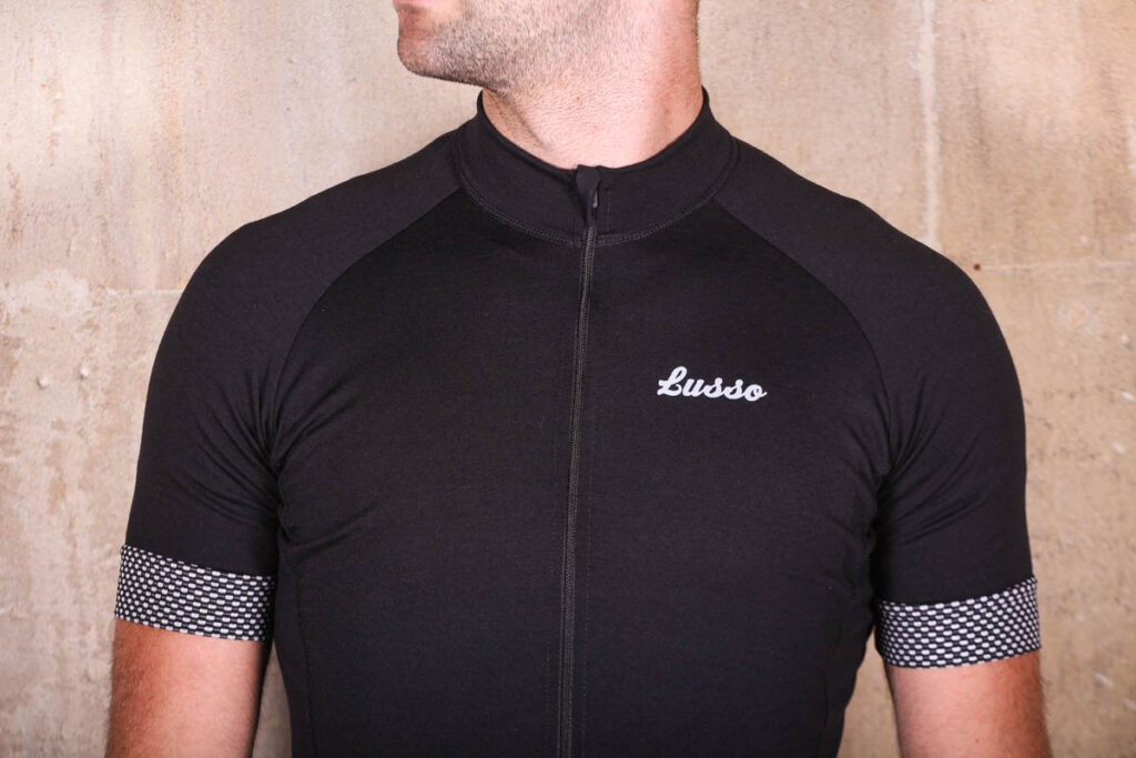 Lusso Merino short sleeve jersey – chest.jpg