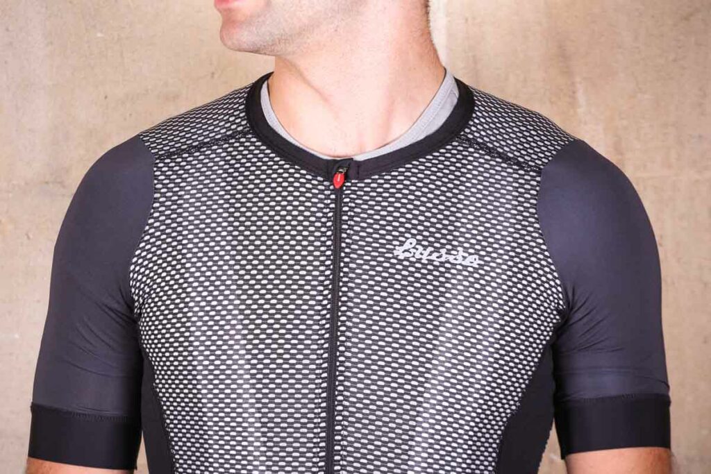 lusso_depart_climbers_jersey_-_chest_and_collar.jpg