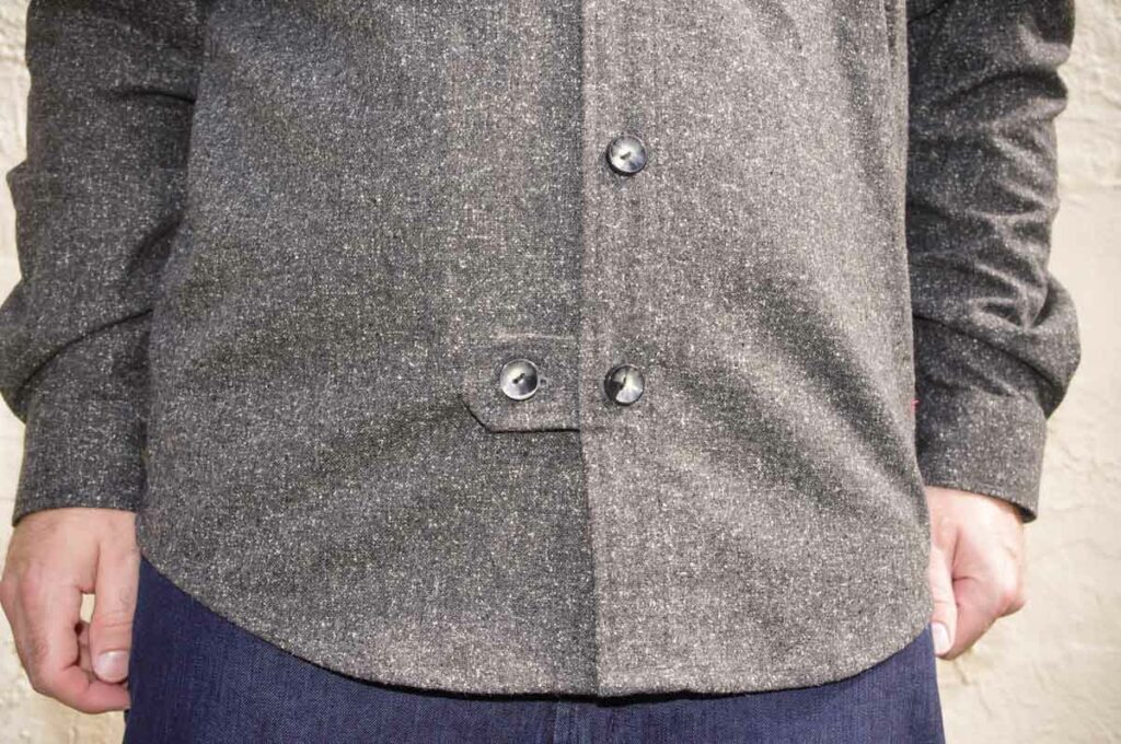 Samvær Overshirt – fastening.jpg