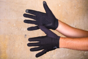 specialized_grail_long_finger_gloves.jpg