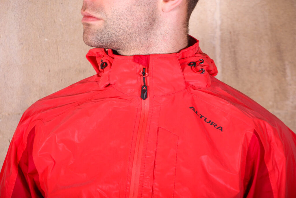 Altura Nightvision Thunderstorm Jacket – chest.jpg