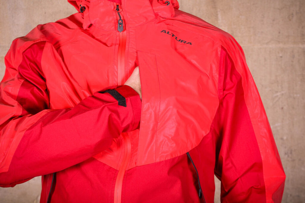 Altura Nightvision Thunderstorm Jacket – chest pocket.jpg