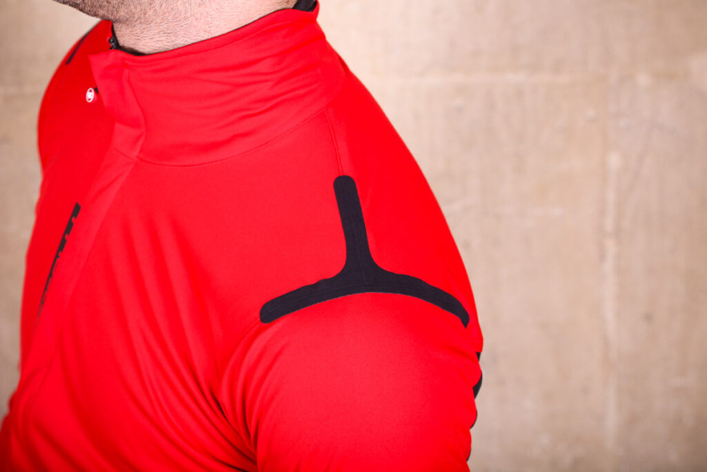 Castelli Alpha Ros Jacket – shoulder.jpg