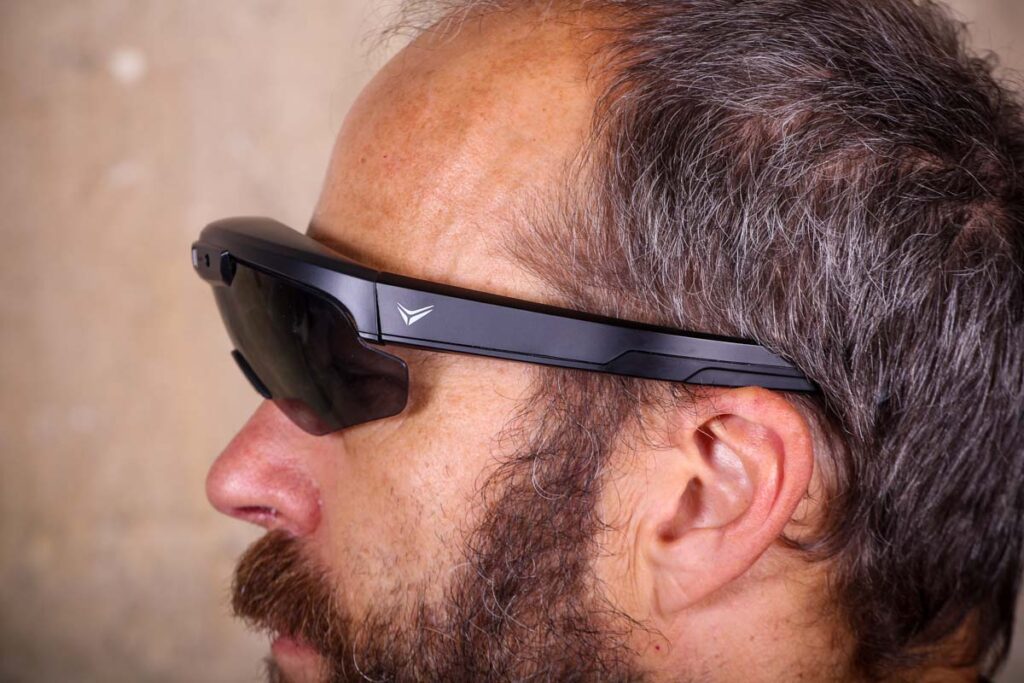 Everysight Raptor glasses – side.jpg