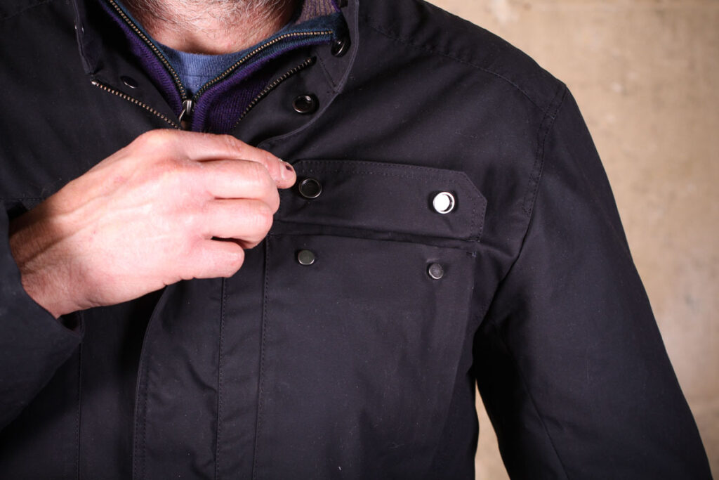 FRAHM Utlity Field Jacket &ndash; chest pocket.jpg