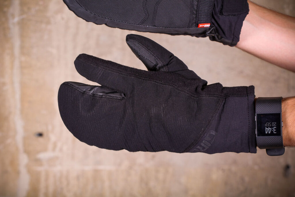 Giro Proof 100 gloves – back of hand.jpg