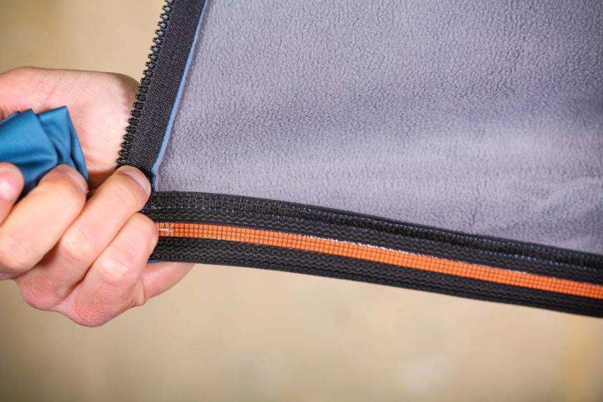 sportful-fiandre-cabrio-jacket-gripper.jpg
