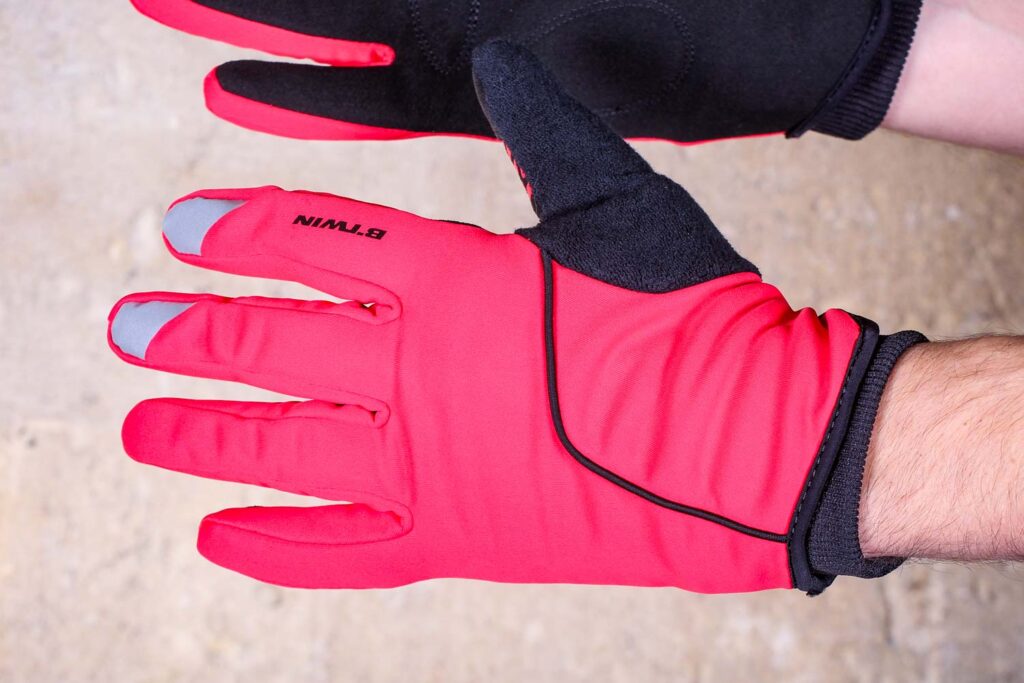 BTwin 500 Winter Cycling Gloves – back.jpg
