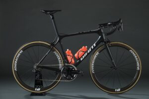 giant tcr ccc team 2019 side