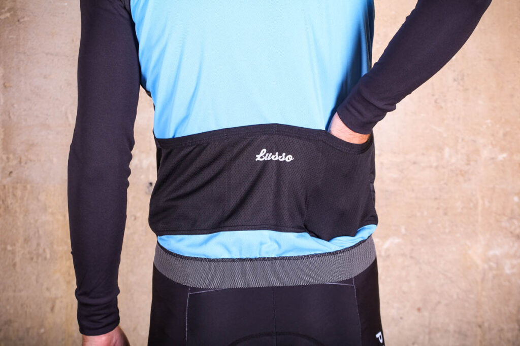 Lusso Skylon Gillet – pockets.jpg