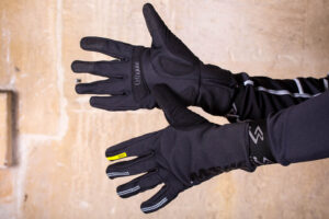 Mavic Essential Thermo Glove.jpg