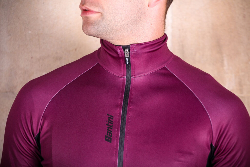 Santini Beta Rain Jacket – collar.jpg