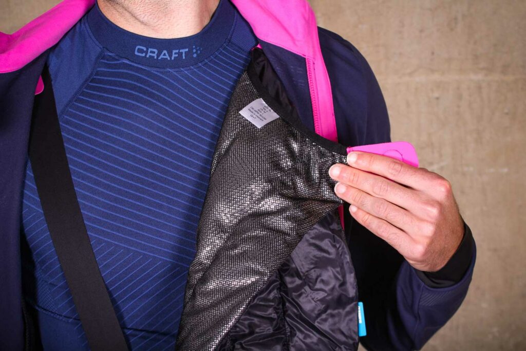 Shimano Evolve Wind Jacket – chest insulation 3.jpg