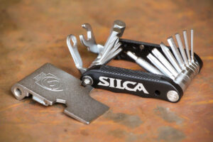 Silca Italian Army Knife Venti Multi Tool - open.jpg