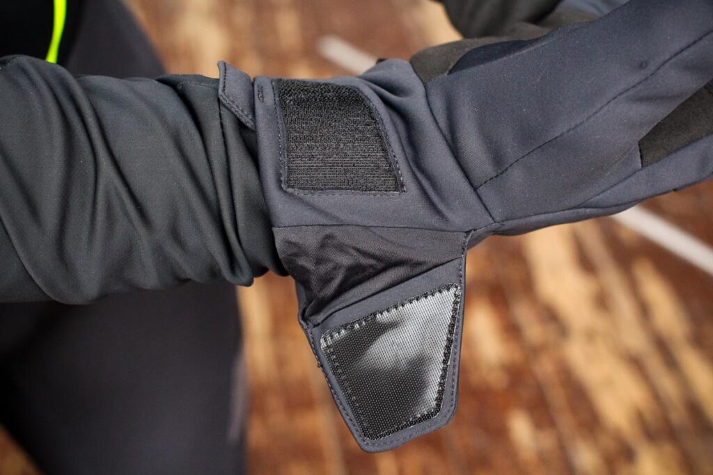 Specialized Element 2.0 gloves – detail 3.jpg
