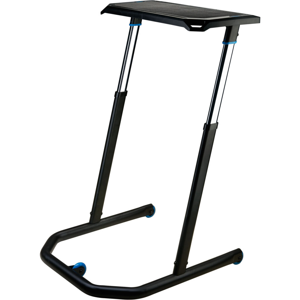 wahoo-desk-0
