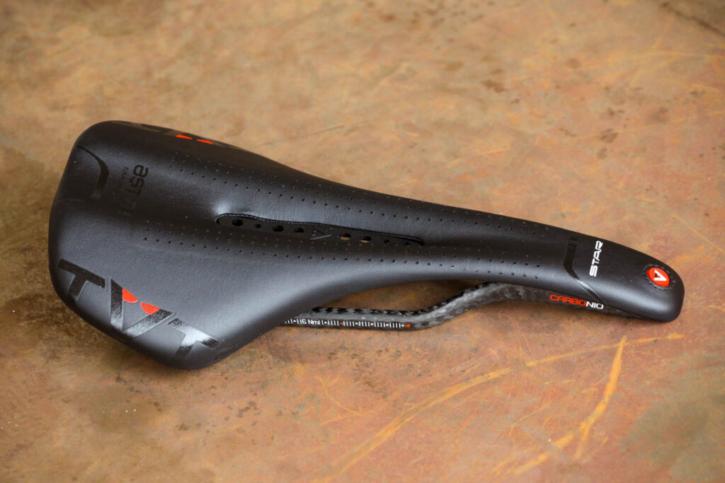 Astute Star Lite saddle.jpg