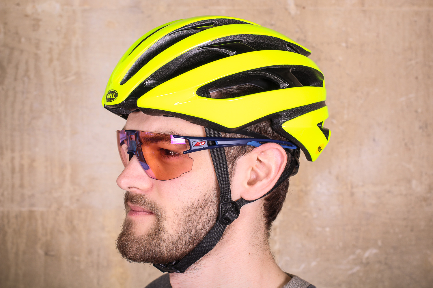 Bell Stratus Mips Helmet