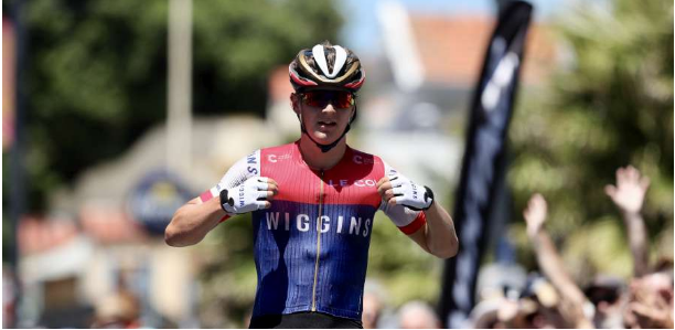 James Fouche wins New Zealand road race title 2019 (picture credit John Cowpland via Cycling NZ).PNG