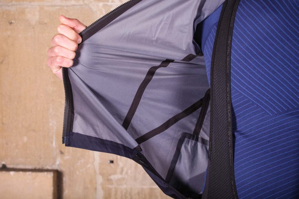 Metier Beacon Rain Jacket – taped seams.jpg