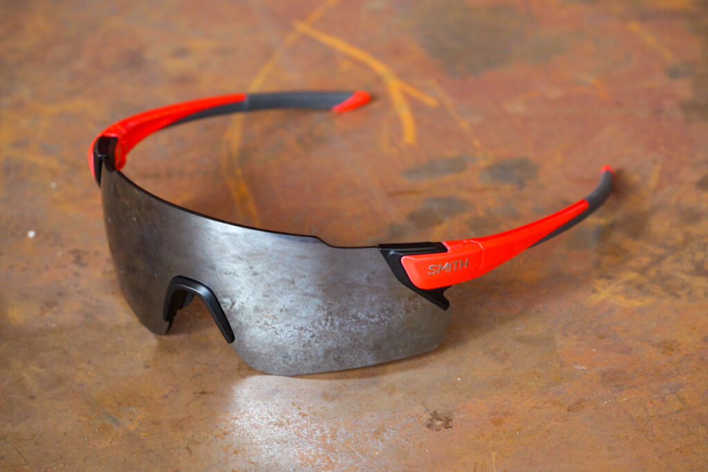 smith_attack_max_glasses_2.jpg