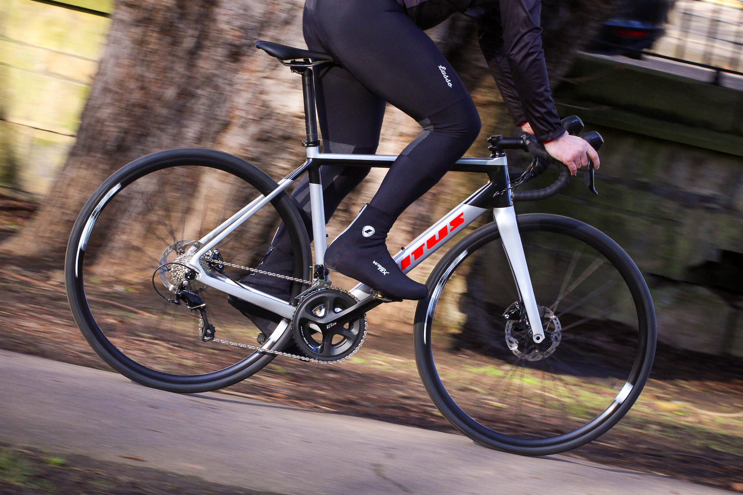 Vitus Venon CR Disc – riding 1