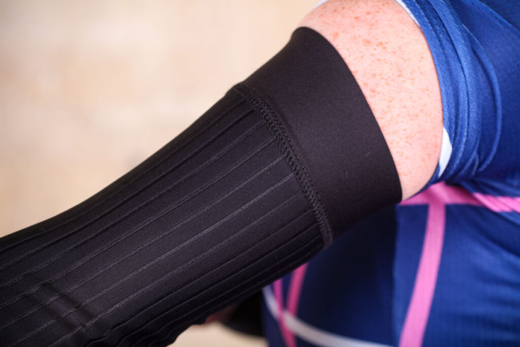 Lusso Active Aero Arm Warmer – cuff.jpg