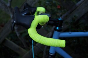 Fizik bar wrap roadcc 4.JPG