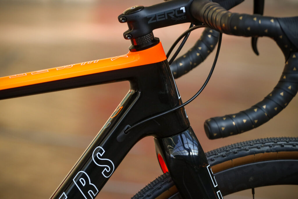 Flanders Forte frameset – head tube.jpg
