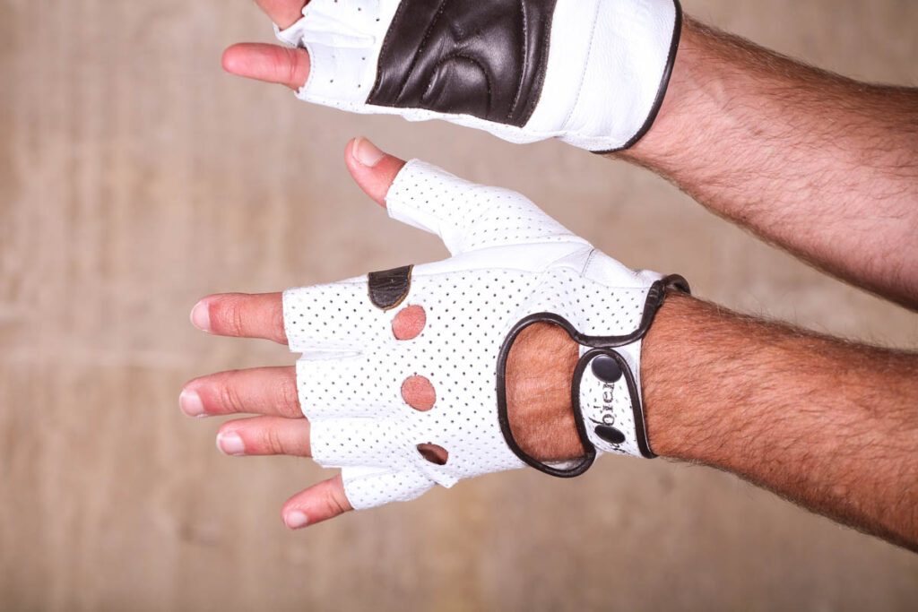 Galibier Campionissimo ll Luxury Mitt – back.jpg