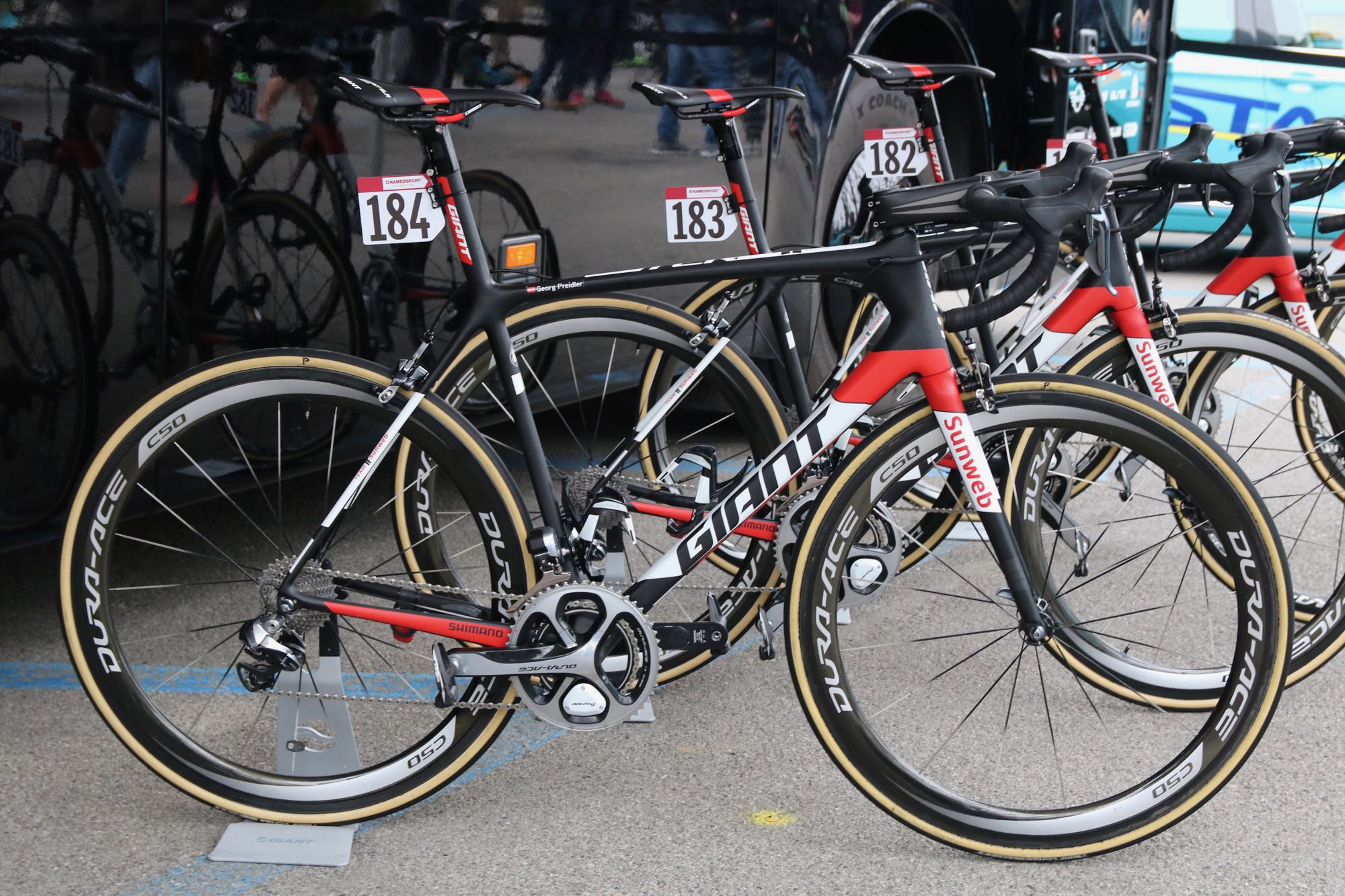 giant tcr &ndash; 1