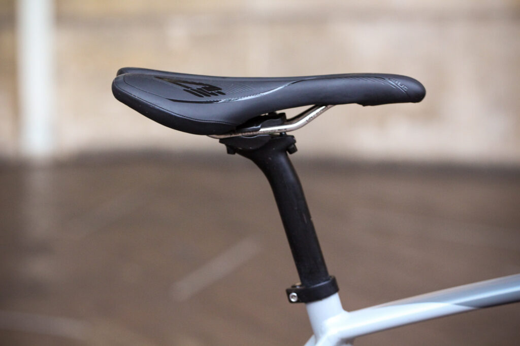 Pearson Allmodcons – saddle and post.jpg
