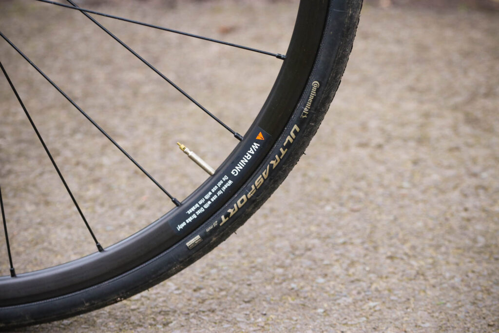 Pearson Allmodcons – tyre.jpg