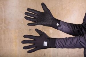 sportful-no-rain-glove.jpg