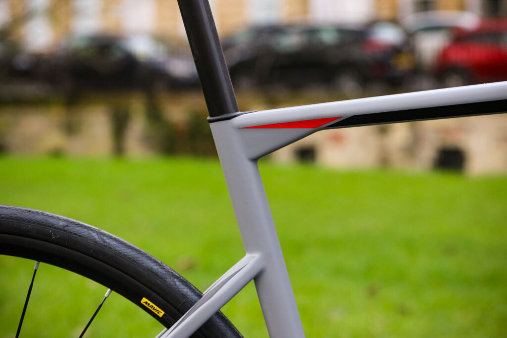 BMC Roadmachine 02 Two – seat tube junction.jpg