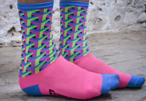 Defeet Aireator Frame Work Pink socks-1.jpg