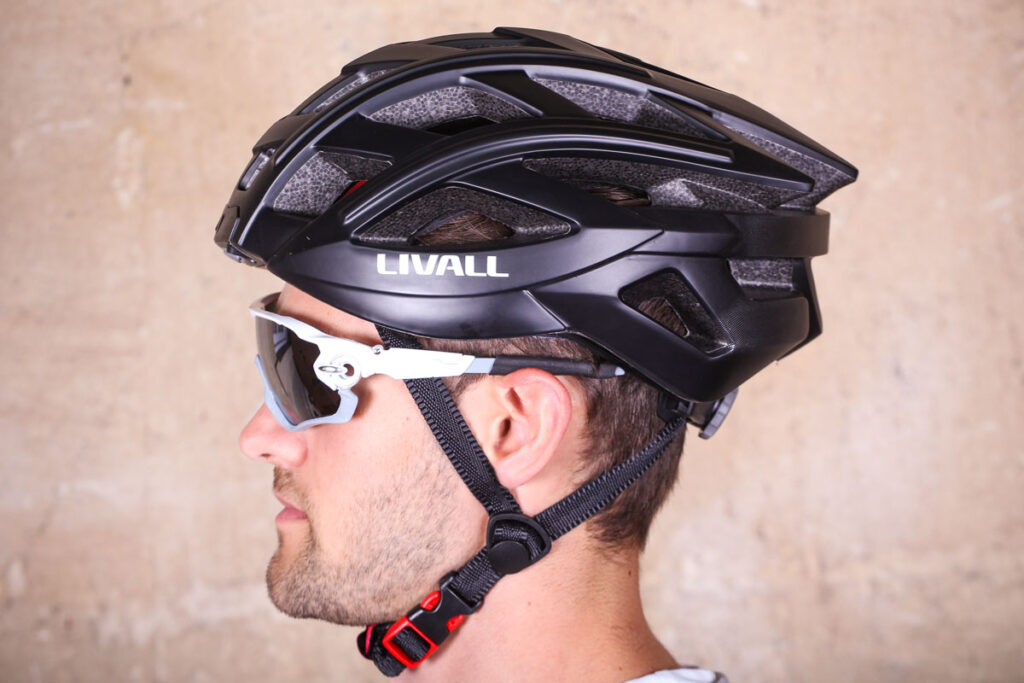 livall_bling_helmet_bh60se_-_side.jpg