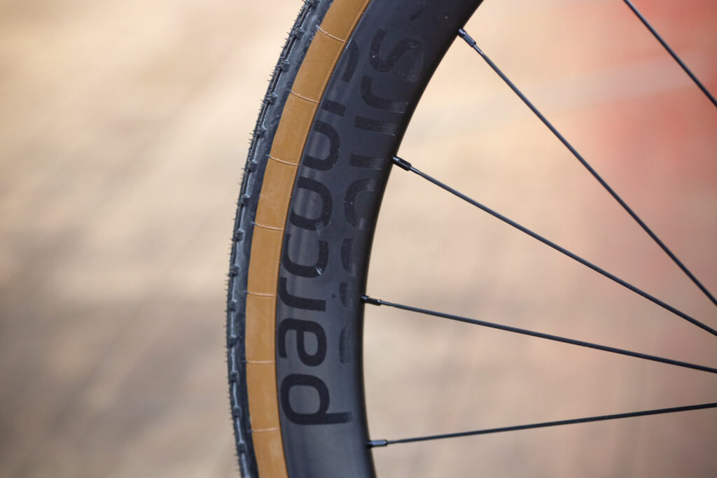 Parcours Grimpeur Disc wheelset – rim 2.jpg