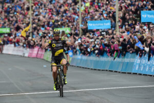 Thomas Voeckler winning the final stage of Tour de Yorkshire in Scarborough (SWPIX.com).jpg