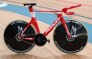 Victor_Campenaerts_Ridley_Arena_TT_1 (1)