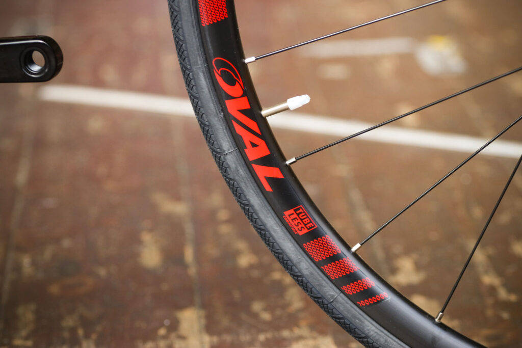 Fuji Roubaix 1.3 Disc – rim.jpg