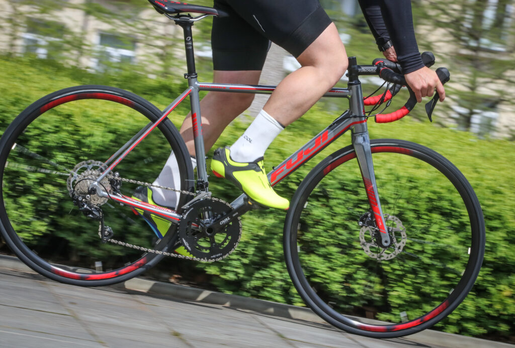 Fuji Roubaix 1.3 Road riding-2.jpg
