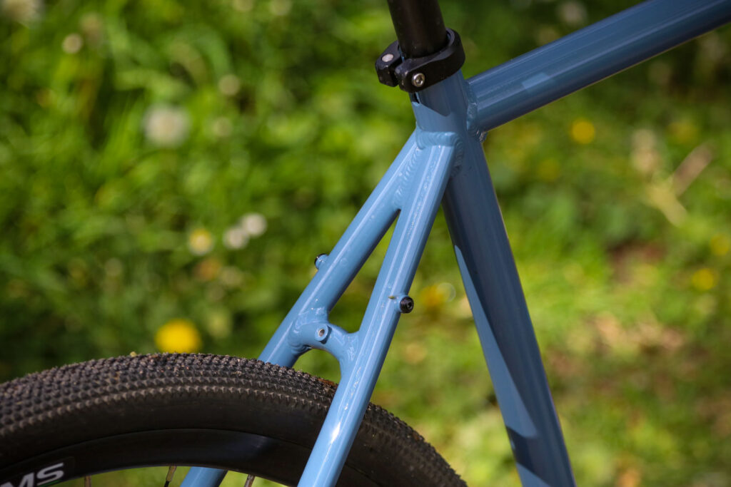 Kinesis G2 – seat stays.jpg