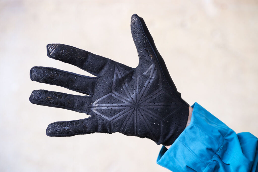 Supacaz SupaG Long Gloves – palm.jpg