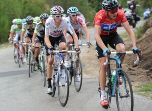 Red jersey Froome works for Bradley Wiggins (copyright: Tour of Spain/Graham Watson).jpg